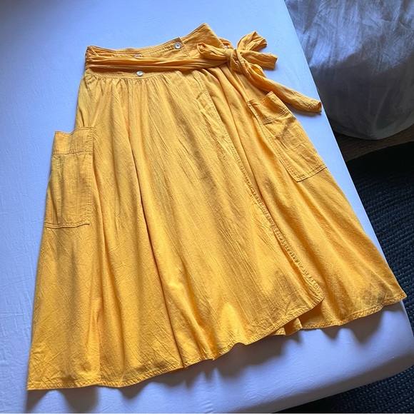 danny noble Dresses & Skirts - DANNY NOBLE vintage marigold mustard yellow‎ gauze wrap tie belt midi full skirt